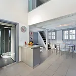 Muses-old Town Apartment *