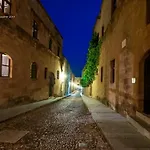 Muses-old Town Apartment Rhodes City