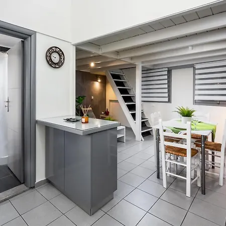 Muses-old Town * Rhodes City