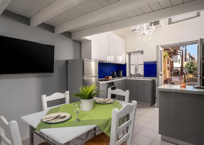 Muses-old Town Apartment Rhodes City