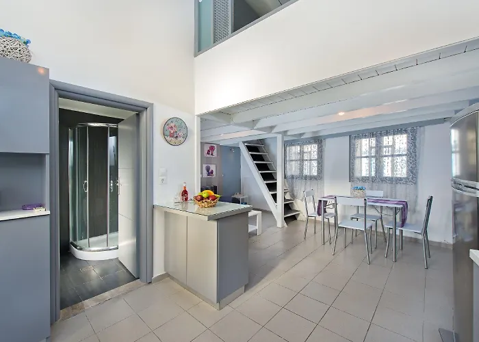 Muses-old Town Apartment *